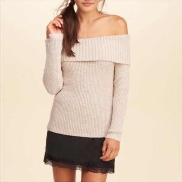 hollister off the shoulder sweater